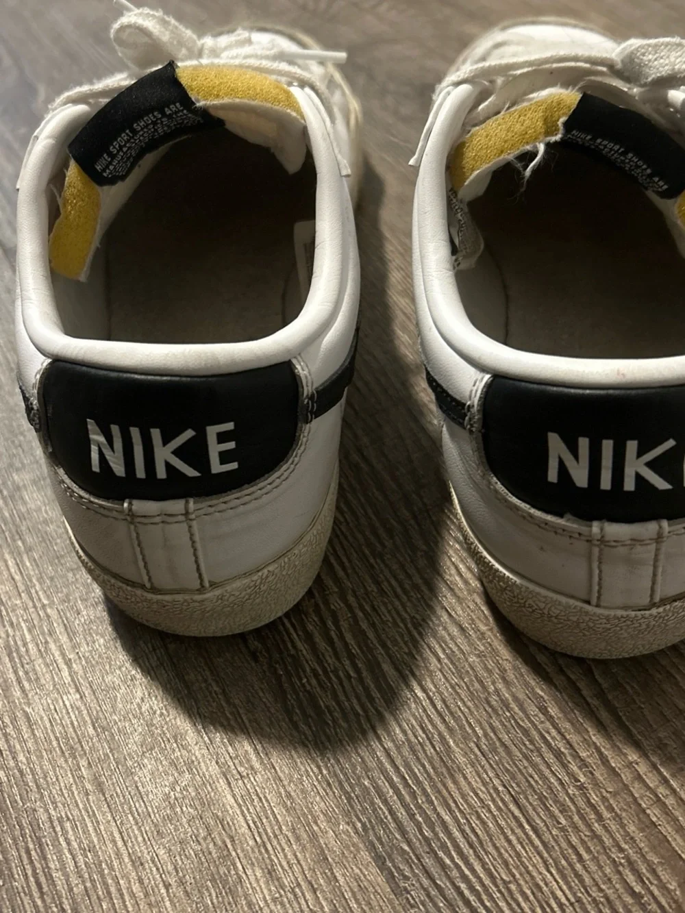 Nike Women’s Blazer Low 77 Sneakers